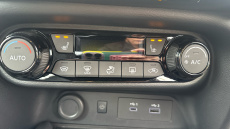 Nissan Juke 1.0 DiG-T Tekna 5dr Petrol Hatchback